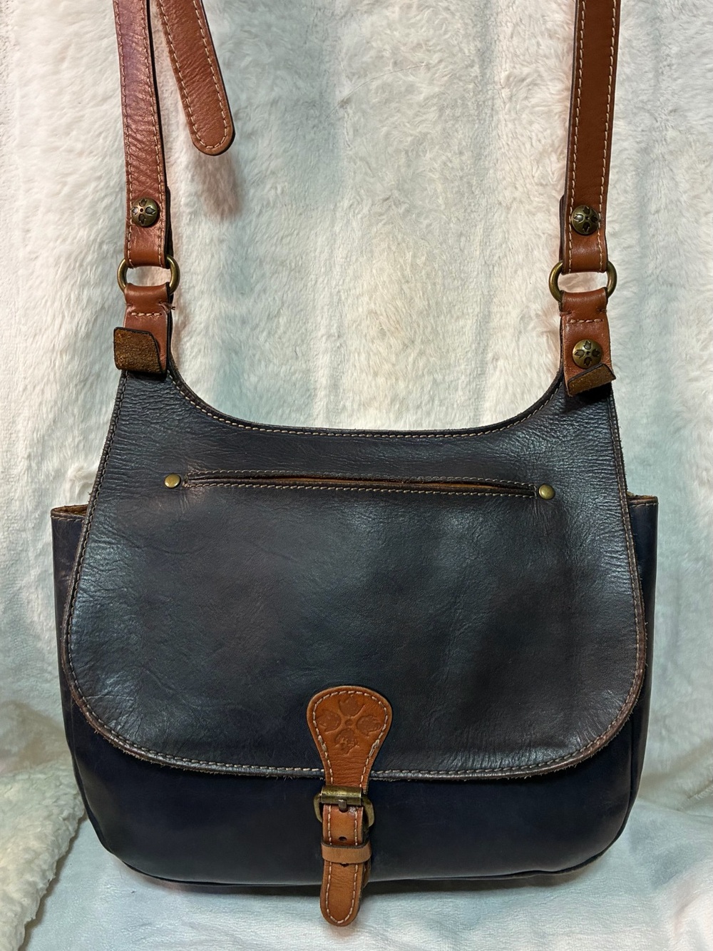 Patricia Nash London bag